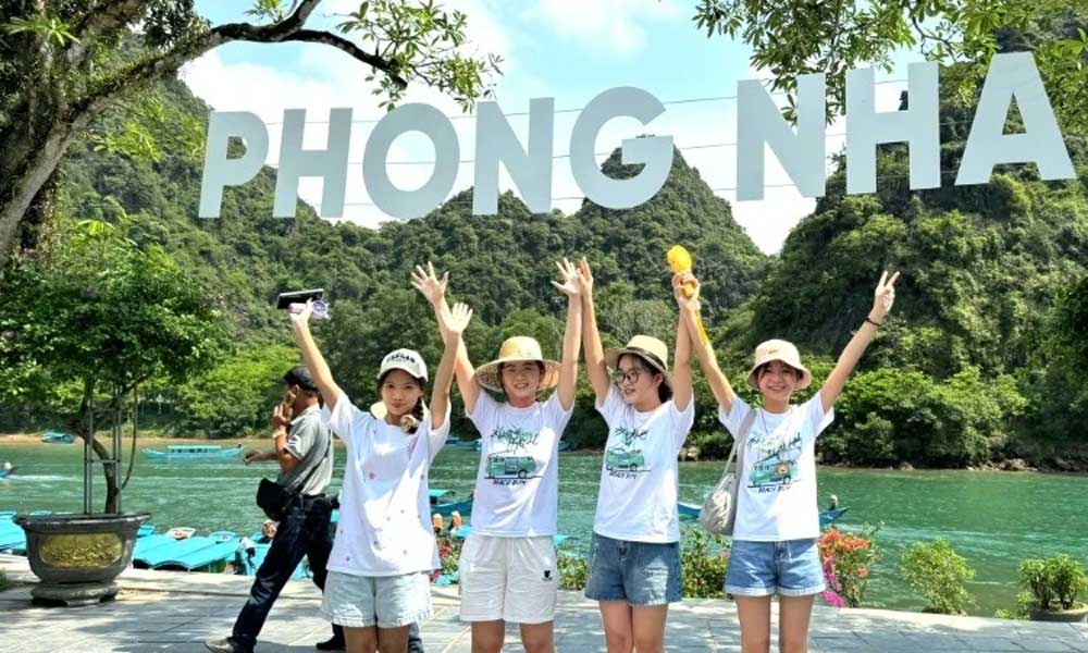 “Quang Binh Tourism Week 2025” launched with various exciting activities